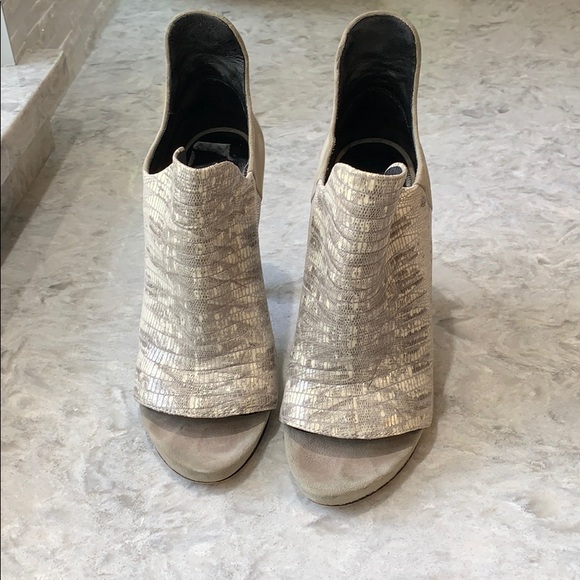 Alexander Wang Devon Graphic Ankle Boot - Picture 3 of 10